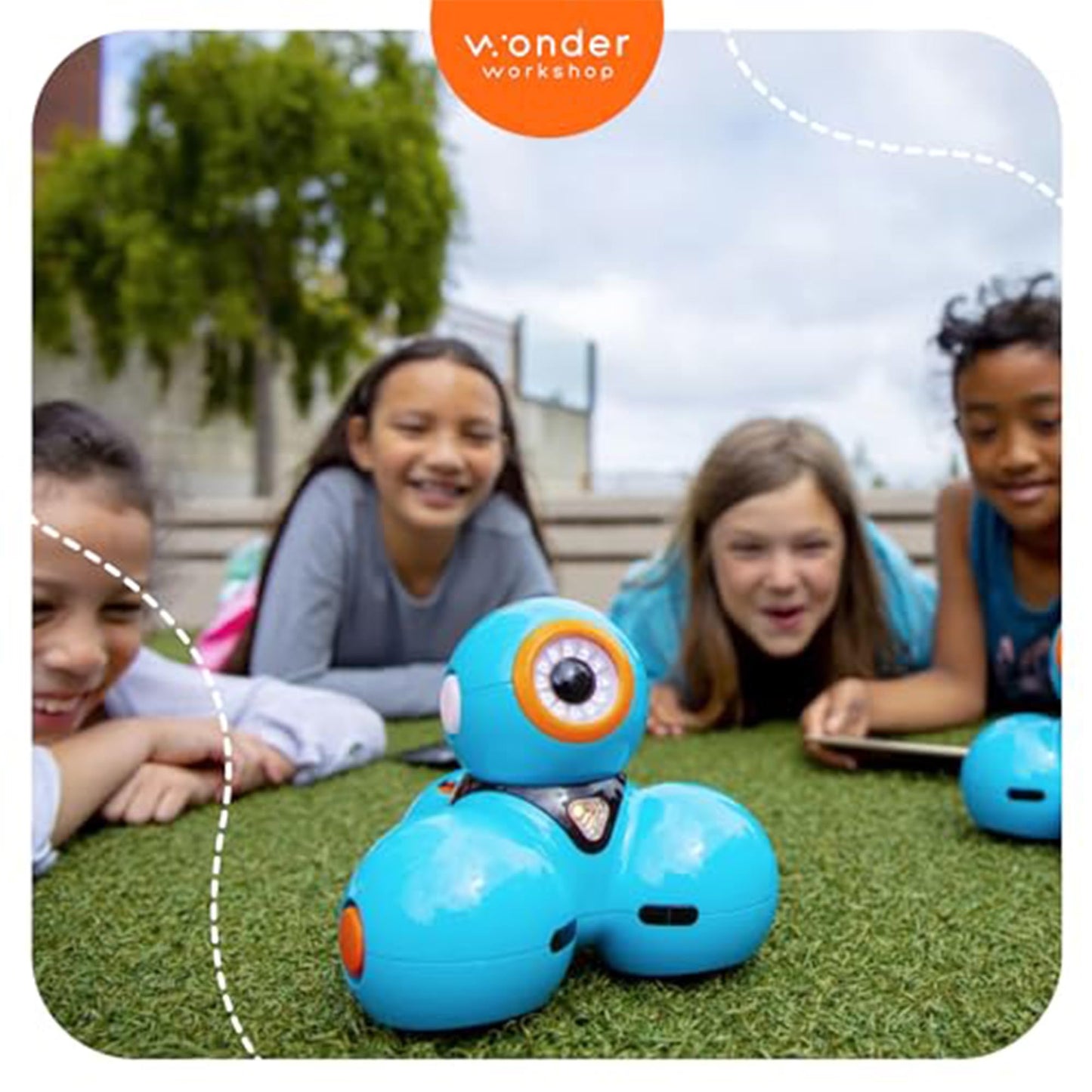 Wonder Workshop Dash Robot – Coding Robots for Kids 6+ – Voice Activated STEM Robot Toys – Interactive, Educational & Programmable