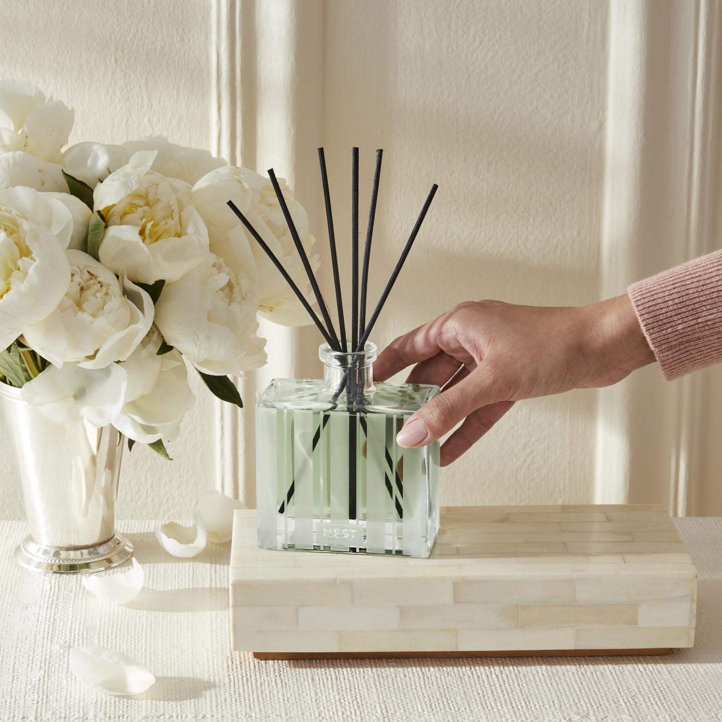 NEST New York Wild Mint & Eucalyptus Reed Diffuser